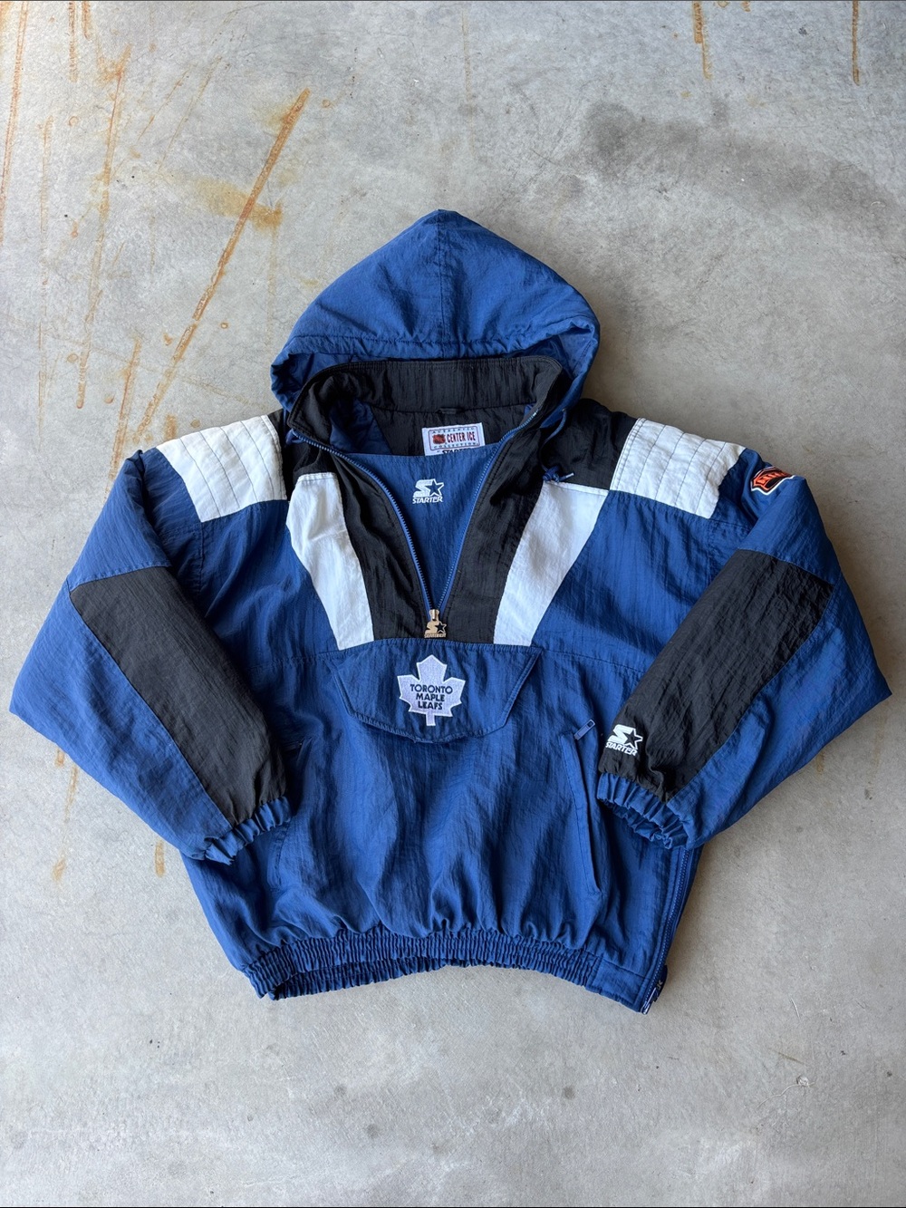 Vintage 90s Starter Toronto Maple Leafs NHL Center Ice Pullover Hooded Jacket XL